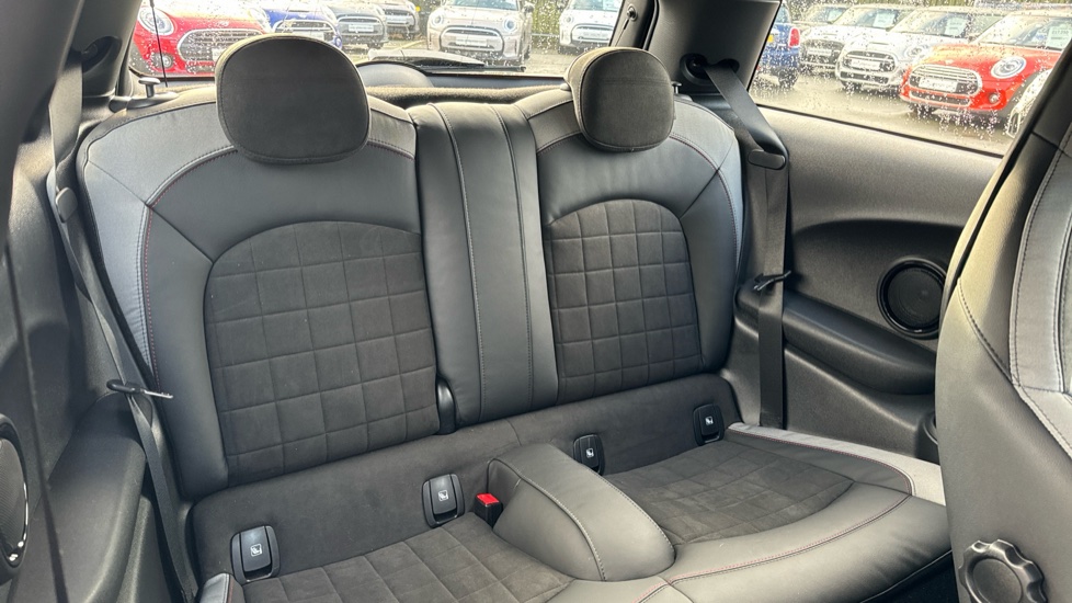 MINI Hatchback 1.5 Cooper Sport 3dr Petrol Hatchback - Image 11