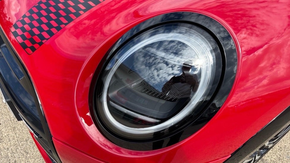 MINI Cooper 2.0 S Sport 5dr Auto Petrol Hatchback - Image 26