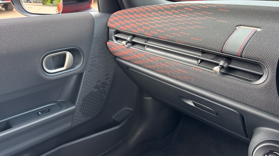 MINI Cooper 2.0 S Sport 5dr Auto Petrol Hatchback - Image 48