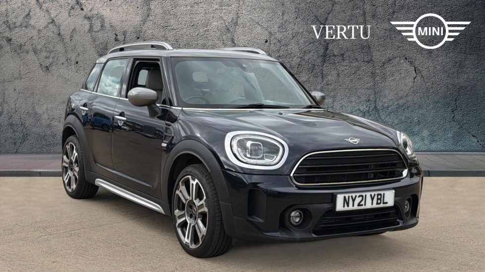 MINI Countryman 1.5 Cooper Exclusive 5dr Auto [Comfort Pack] Petrol Hatchback - Image 1