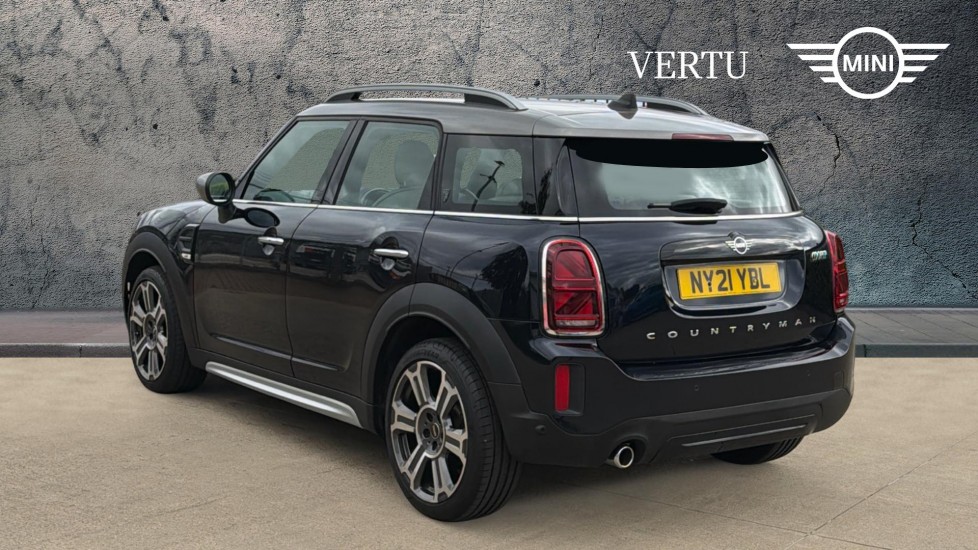 MINI Countryman 1.5 Cooper Exclusive 5dr Auto [Comfort Pack] Petrol Hatchback - Image 2