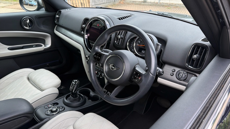 MINI Countryman 1.5 Cooper Exclusive 5dr Auto [Comfort Pack] Petrol Hatchback - Image 6