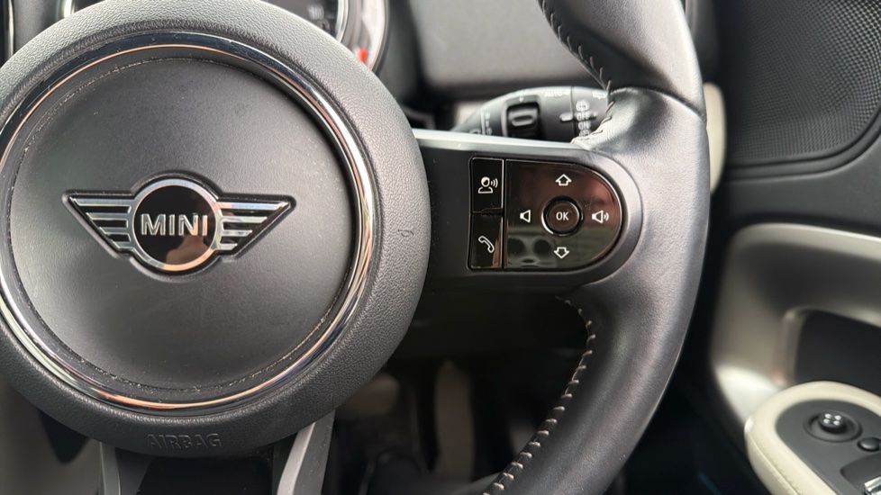 MINI Countryman 1.5 Cooper Exclusive 5dr Auto [Comfort Pack] Petrol Hatchback - Image 18