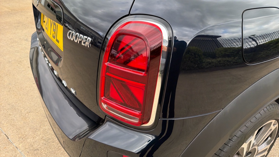 MINI Countryman 1.5 Cooper Exclusive 5dr Auto [Comfort Pack] Petrol Hatchback - Image 22