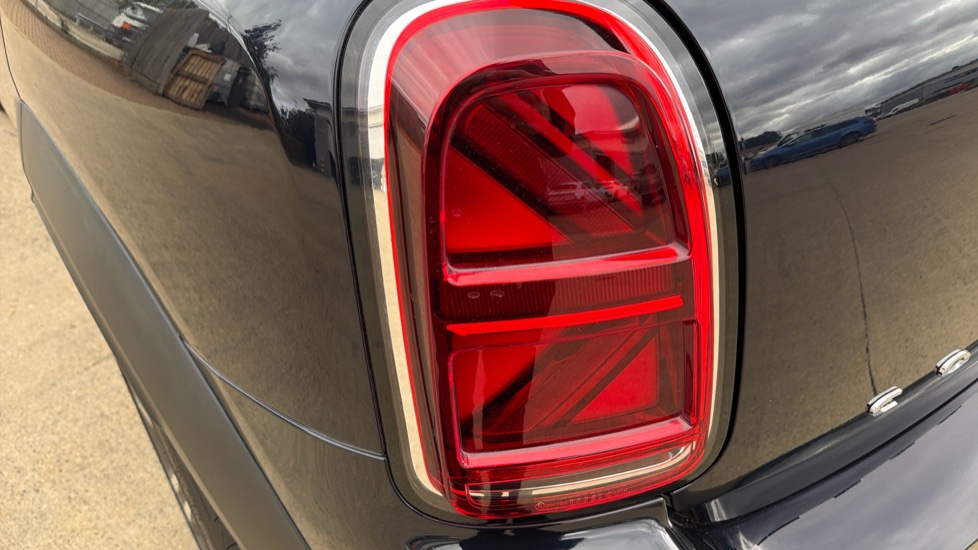 MINI Countryman 1.5 Cooper Exclusive 5dr Auto [Comfort Pack] Petrol Hatchback - Image 30