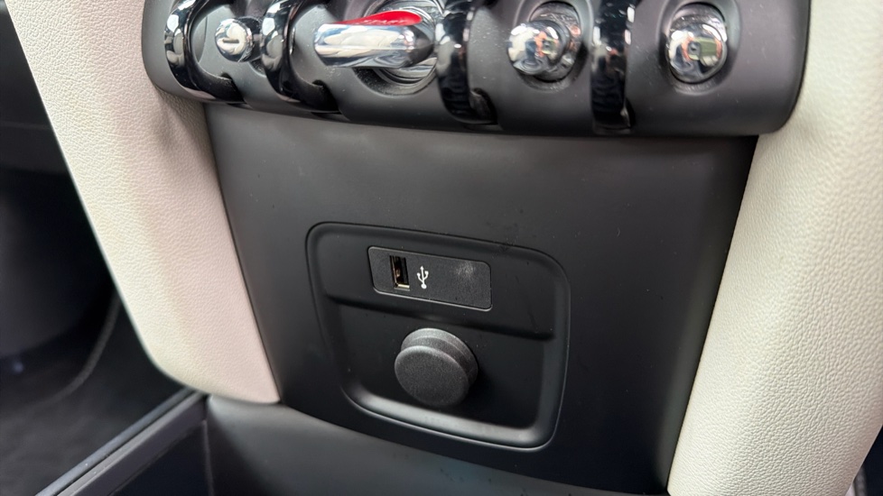 MINI Countryman 1.5 Cooper Exclusive 5dr Auto [Comfort Pack] Petrol Hatchback - Image 52