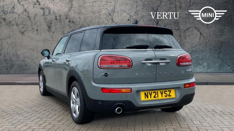 MINI Clubman 1.5 Cooper Classic 6dr Auto Petrol Estate - Image 2