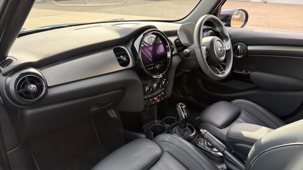 MINI Hatchback 1.5 Cooper Exclusive Premium 5dr Auto Petrol Hatchback - Image 7