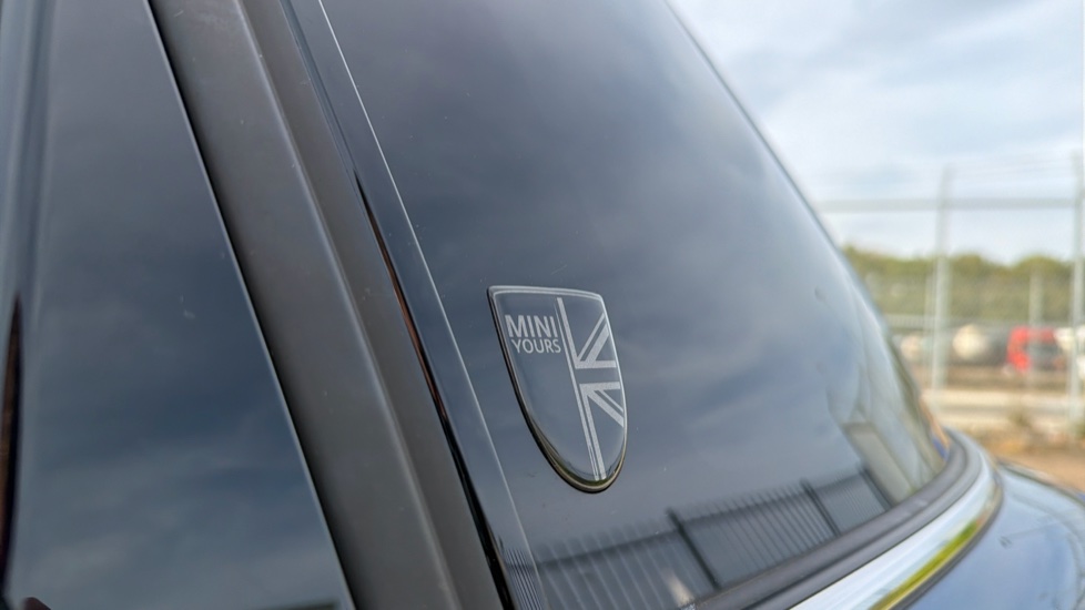 MINI Hatchback 1.5 Cooper Exclusive Premium 5dr Auto Petrol Hatchback - Image 30