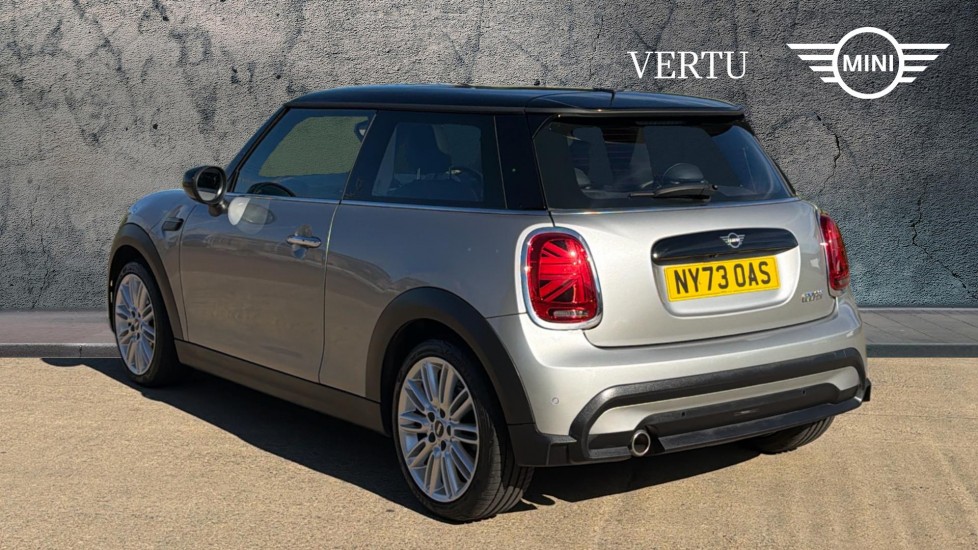 MINI Hatchback 1.5 Cooper Exclusive Premium Plus 3dr Auto Petrol Hatchback - Image 2