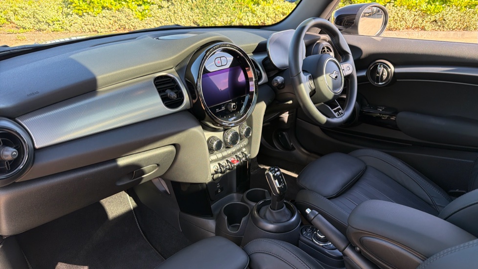 MINI Hatchback 1.5 Cooper Exclusive Premium Plus 3dr Auto Petrol Hatchback - Image 7
