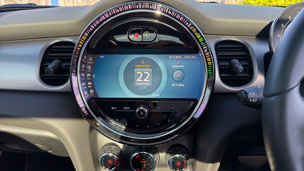 MINI Hatchback 1.5 Cooper Exclusive Premium Plus 3dr Auto Petrol Hatchback - Image 8