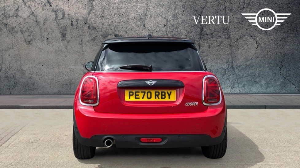 MINI Hatchback 1.5 Cooper Classic II 3dr Petrol Hatchback - Image 15
