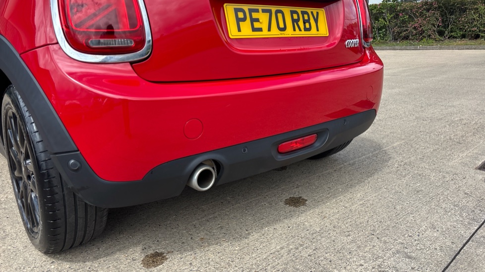 MINI Hatchback 1.5 Cooper Classic II 3dr Petrol Hatchback - Image 28