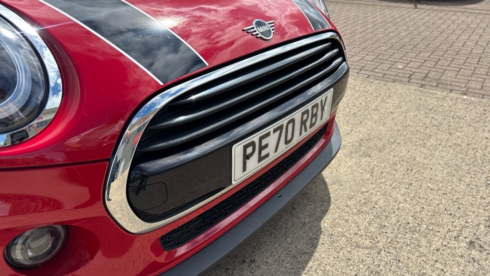 MINI Hatchback 1.5 Cooper Classic II 3dr Petrol Hatchback - Image 34