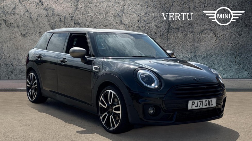 MINI Clubman 1.5 Cooper Shadow Edition 6dr Auto Petrol Estate - Image 1