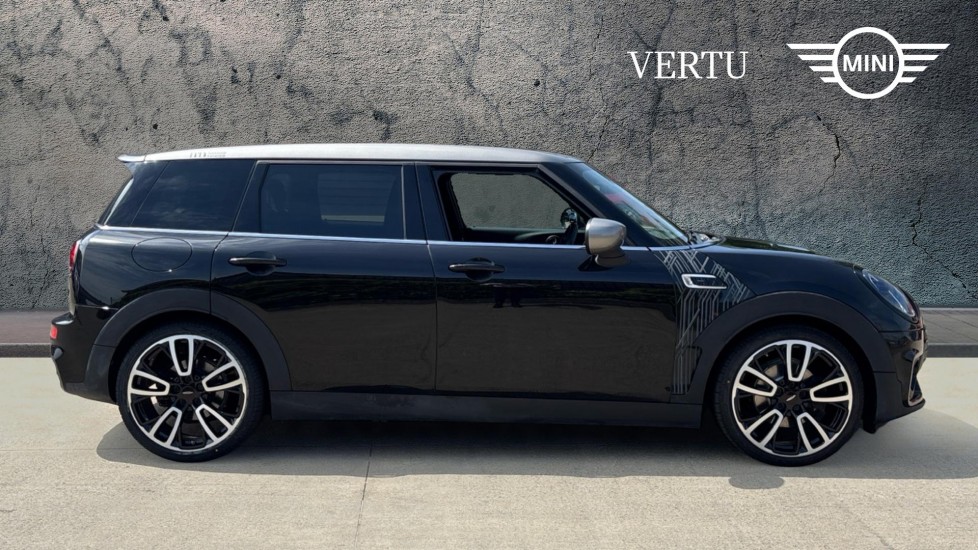 MINI Clubman 1.5 Cooper Shadow Edition 6dr Auto Petrol Estate - Image 3