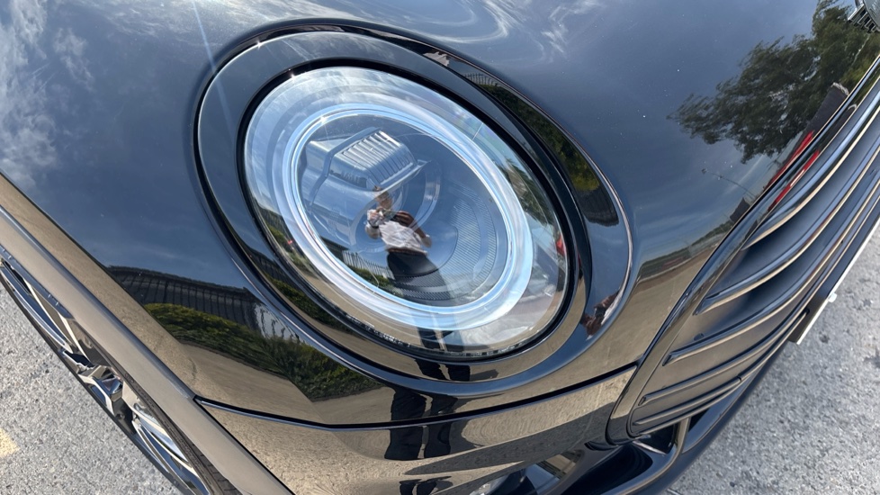 MINI Clubman 1.5 Cooper Shadow Edition 6dr Auto Petrol Estate - Image 23