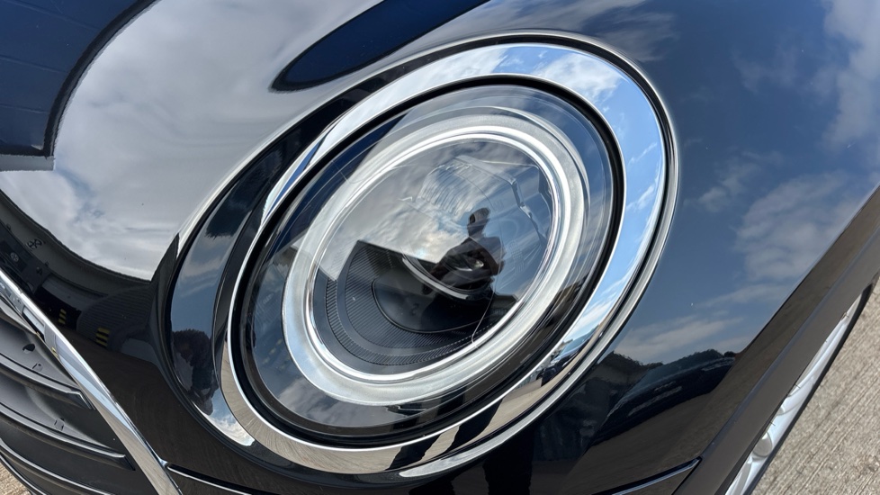MINI Clubman 1.5 Cooper Classic 6dr Auto Petrol Estate - Image 25