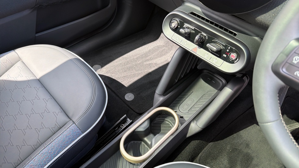 MINI Cooper 160kW SE Classic [Level 2] 54kWh 3dr Auto Electric Hatchback - Image 10