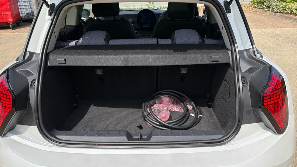 MINI Cooper 160kW SE Classic [Level 2] 54kWh 3dr Auto Electric Hatchback - Image 13