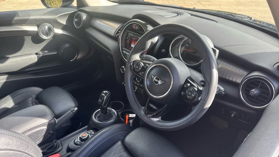 MINI Hatchback 1.5 Cooper Exclusive II 3dr Petrol Hatchback - Image 6
