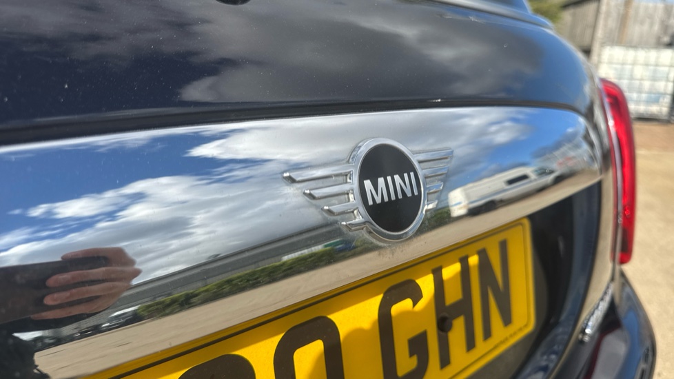 MINI Hatchback 1.5 Cooper Exclusive II 3dr Petrol Hatchback - Image 38