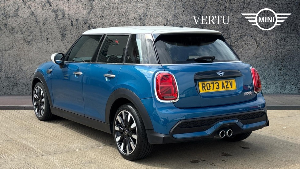 MINI Hatchback 2.0 Cooper S Exclusive 5dr Auto Petrol Hatchback - Image 2