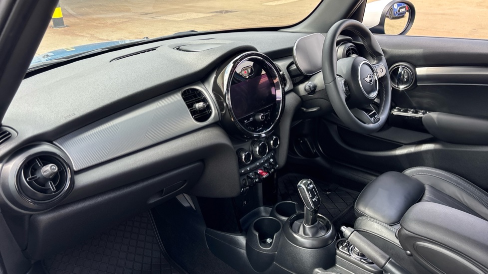 MINI Hatchback 2.0 Cooper S Exclusive 5dr Auto Petrol Hatchback - Image 7