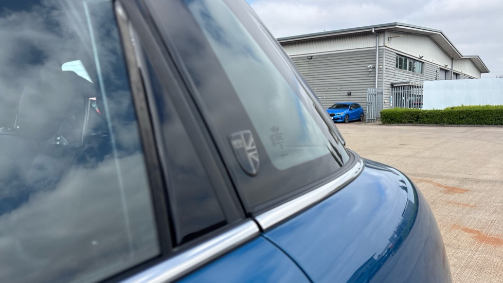 MINI Hatchback 2.0 Cooper S Exclusive 5dr Auto Petrol Hatchback - Image 33