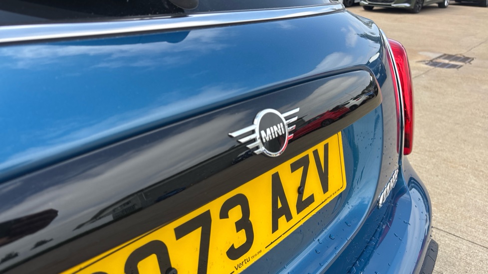 MINI Hatchback 2.0 Cooper S Exclusive 5dr Auto Petrol Hatchback - Image 35