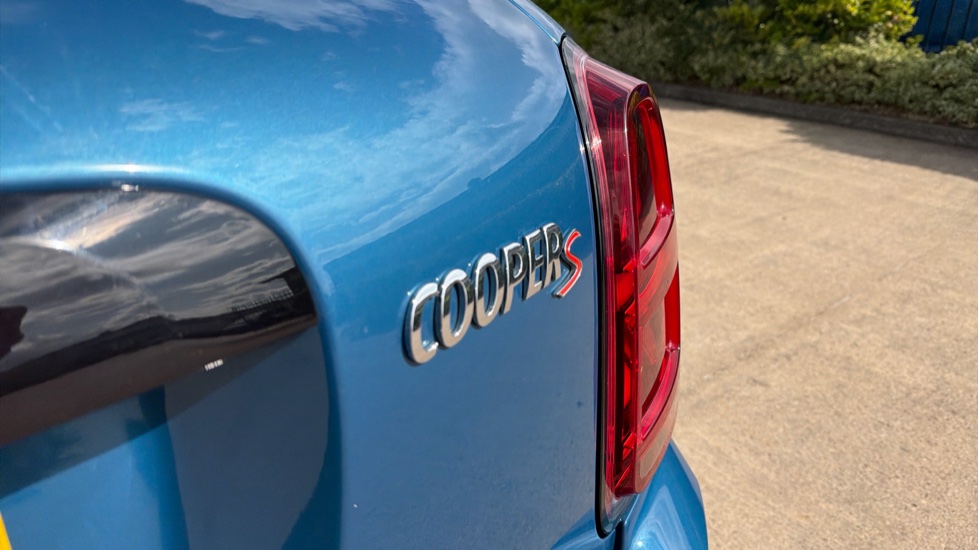 MINI Countryman 2.0 Cooper S Sport 5dr Petrol Hatchback - Image 32
