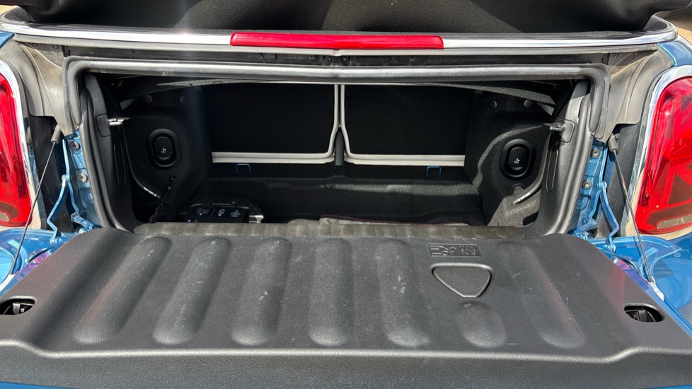 MINI Convertible 1.5 Cooper Exclusive 2dr Auto [Comfort/Nav Pack] Petrol Convertible - Image 13