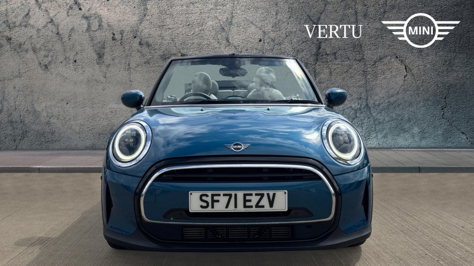 MINI Convertible 1.5 Cooper Exclusive 2dr Auto [Comfort/Nav Pack] Petrol Convertible - Image 16