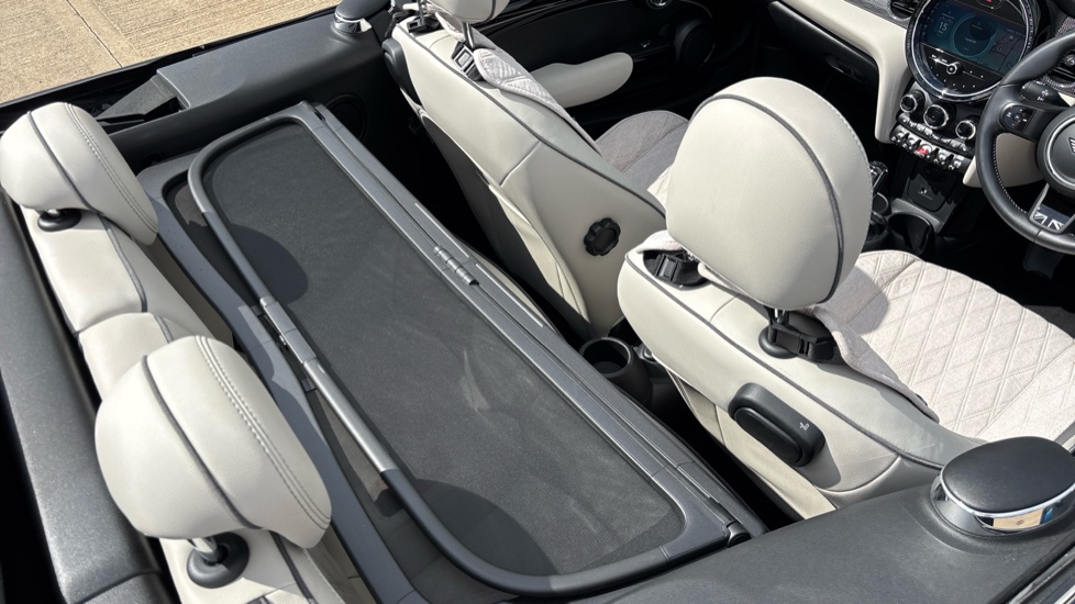 MINI Convertible 1.5 Cooper Exclusive 2dr Auto [Comfort/Nav Pack] Petrol Convertible - Image 33