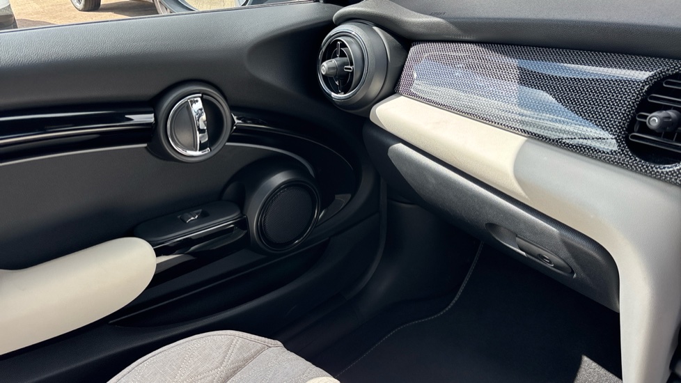 MINI Convertible 1.5 Cooper Exclusive 2dr Auto [Comfort/Nav Pack] Petrol Convertible - Image 52