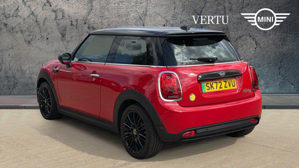 MINI Hatchback 135kW Cooper S Level 2 33kWh 3dr Auto Electric Hatchback - Image 2
