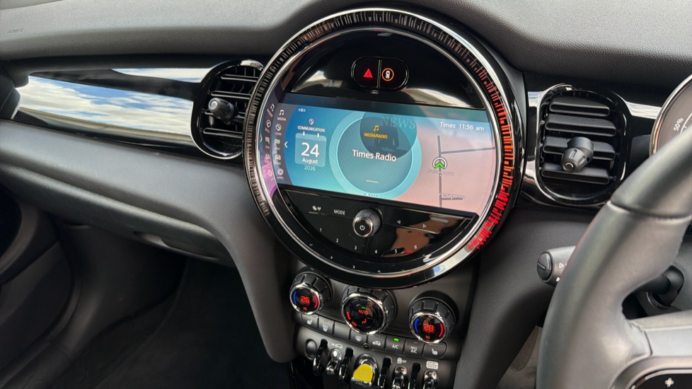 MINI Hatchback 135kW Cooper S Level 2 33kWh 3dr Auto Electric Hatchback - Image 41