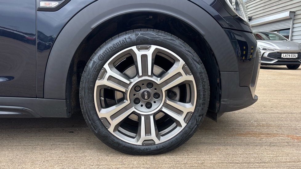 MINI Countryman 2.0 Cooper S Exclusive ALL4 5dr Auto Petrol Hatchback - Image 14