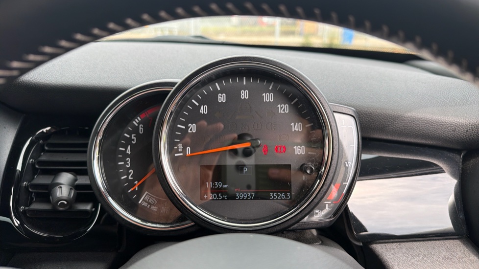 MINI Hatchback 1.5 Cooper Sport 5dr Auto Petrol Hatchback - Image 9