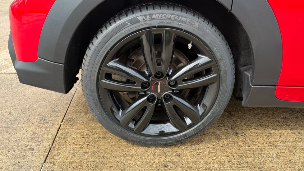 MINI Hatchback 1.5 Cooper Sport 5dr Auto Petrol Hatchback - Image 33