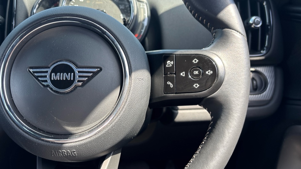 MINI Countryman 1.5 Cooper Exclusive Premium 5dr Auto Petrol Hatchback - Image 18