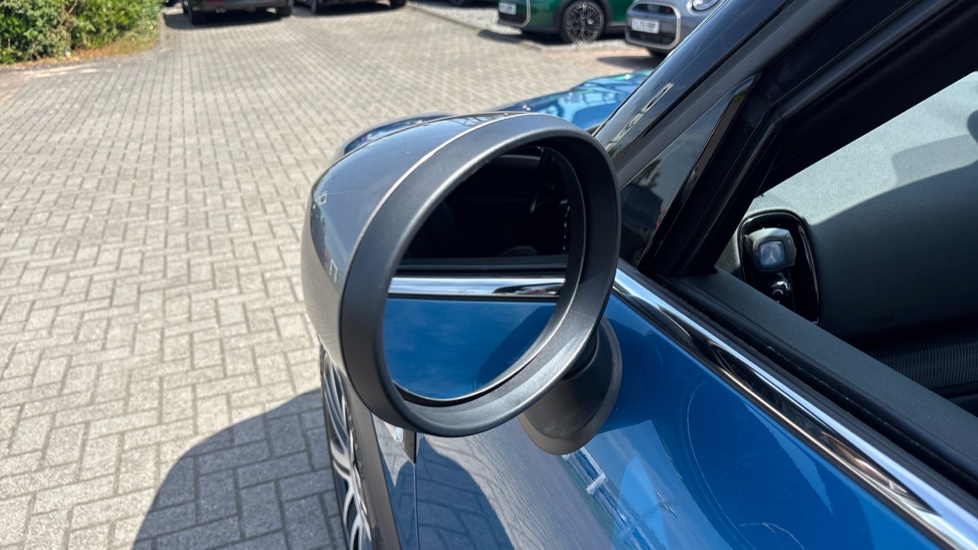 MINI Countryman 1.5 Cooper Exclusive Premium 5dr Auto Petrol Hatchback - Image 28