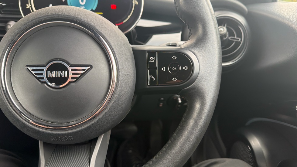 MINI Convertible 1.5 Cooper Classic Premium 2dr Auto Petrol Convertible - Image 18