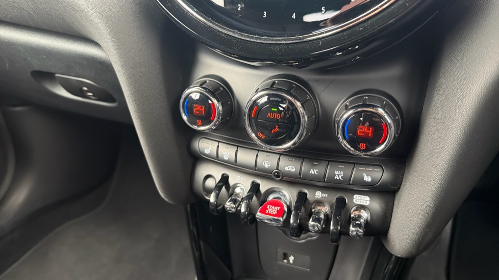 MINI Convertible 1.5 Cooper Classic Premium 2dr Auto Petrol Convertible - Image 46