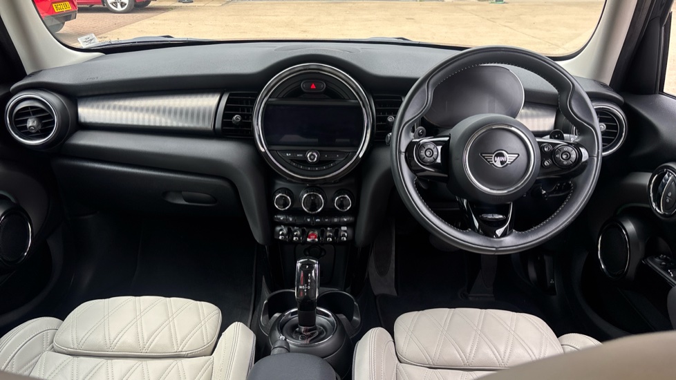 MINI Hatchback 2.0 Cooper S Exclusive II 5dr Auto Petrol Hatchback - Image 4