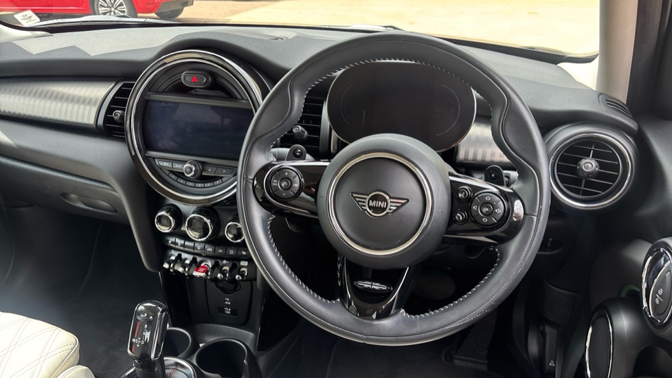MINI Hatchback 2.0 Cooper S Exclusive II 5dr Auto Petrol Hatchback - Image 5
