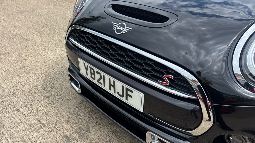 MINI Hatchback 2.0 Cooper S Exclusive II 5dr Auto Petrol Hatchback - Image 24