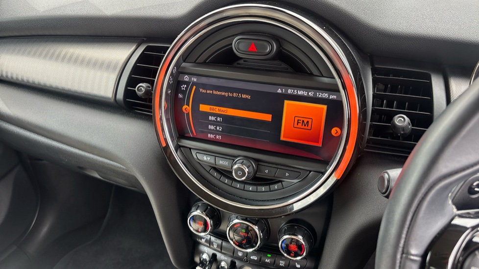 MINI Hatchback 2.0 Cooper S Exclusive II 5dr Auto Petrol Hatchback - Image 42
