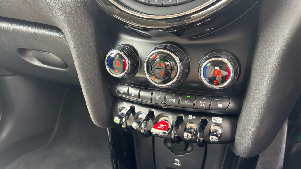MINI Hatchback 2.0 Cooper S Exclusive II 5dr Auto Petrol Hatchback - Image 49